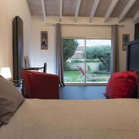 La Casa Nert Hotel Millas Exterior photo